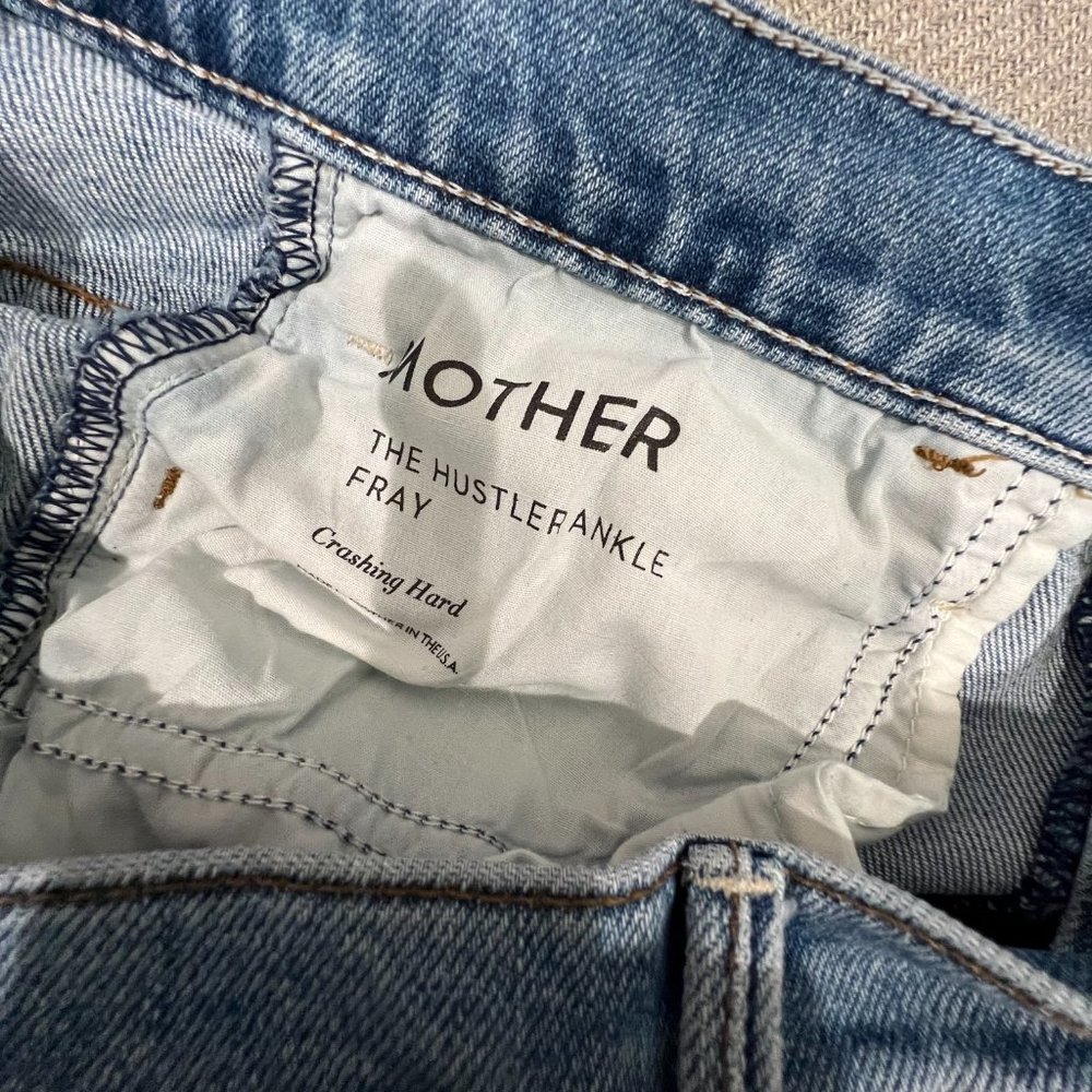 MOTHER DENIM Hustler Ankle Fray Size 30